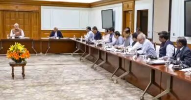 பொதுமக்கள், உள்கட்டமைப்புகளுக்கு பாதுகாப்பு: உயர் அதிகாரிகளுக்கு பிரதமர் மோடி உத்தரவு