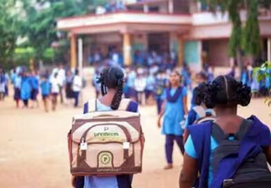 நீட் நுழைவு தேர்வை சுமையாக்கும் மாநில பாடத்திட்டம்; தமிழக மாணவர்கள் திணறல் தவிர்க்கப்படுமா